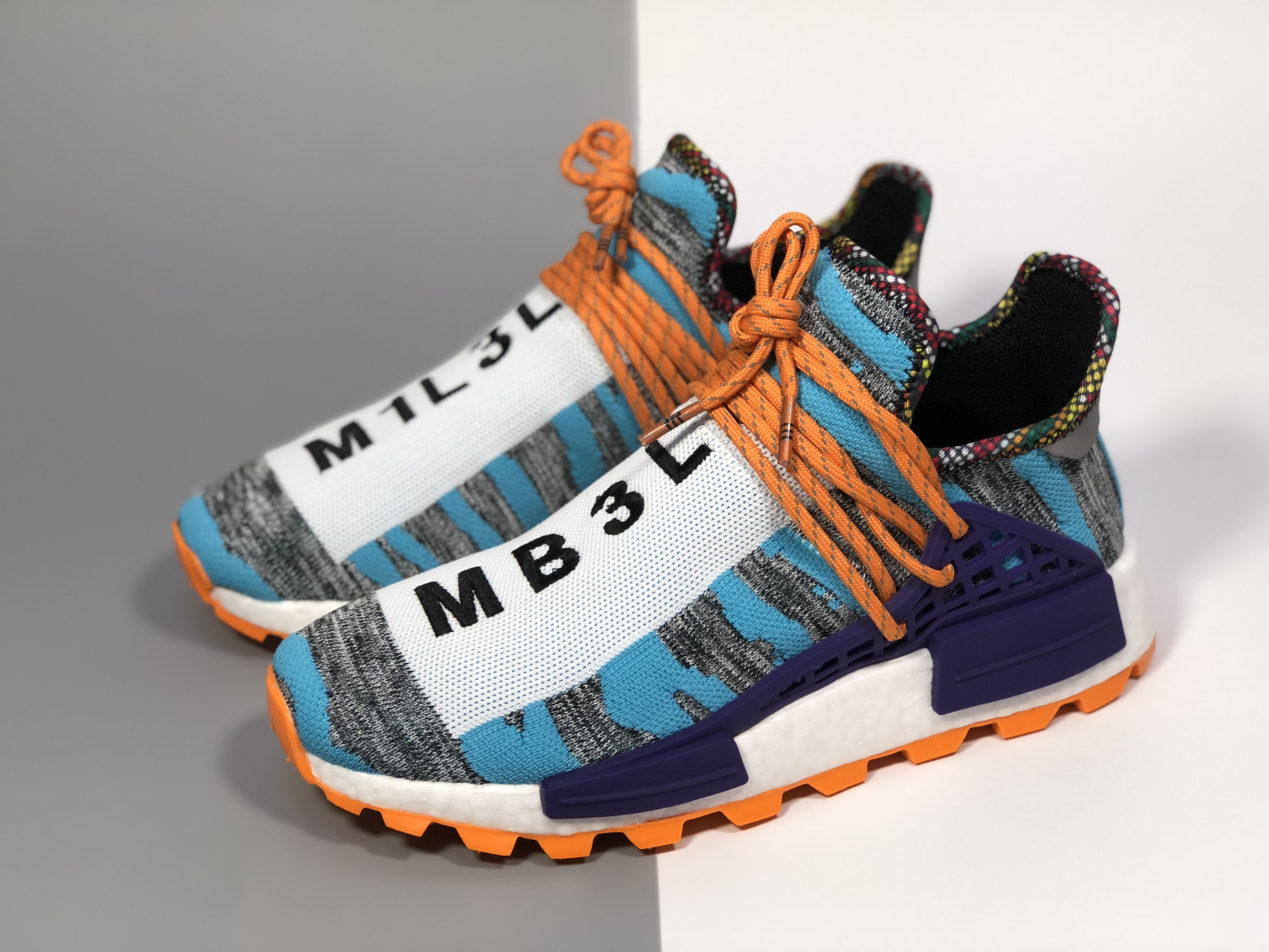 Pharrell Williams x adidas Hu NMD Trail [M. 3]