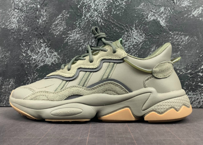 adidas Ozweego [M. 7]