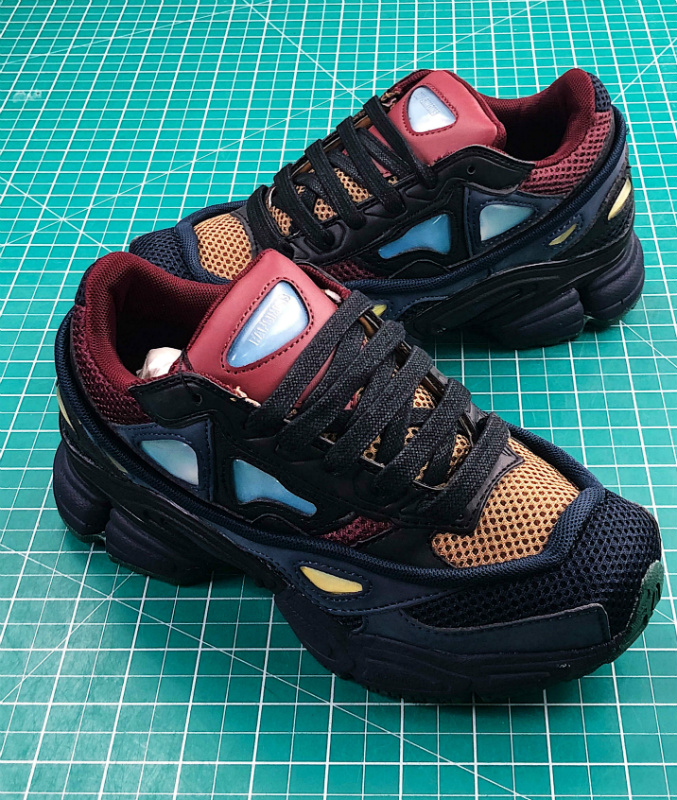 adidas Ozweego Raf Simons [X. 9]