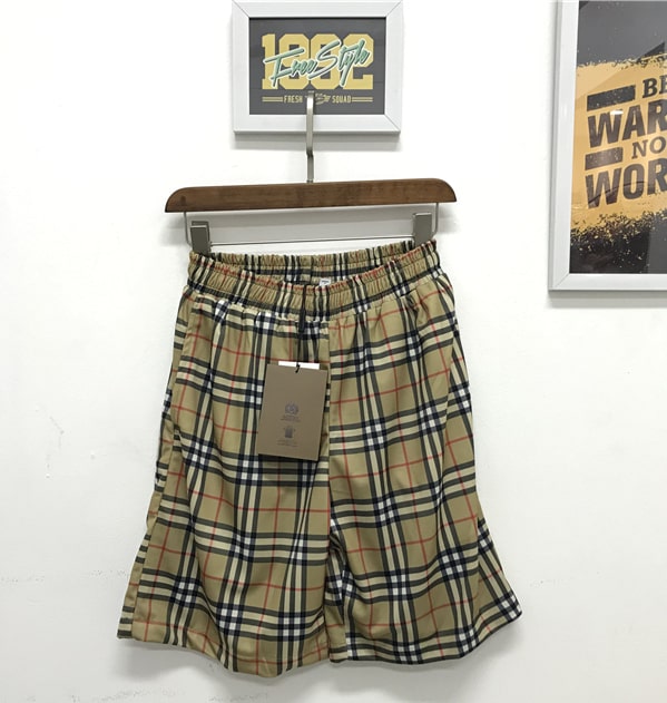 Short Burberry [M. 1]