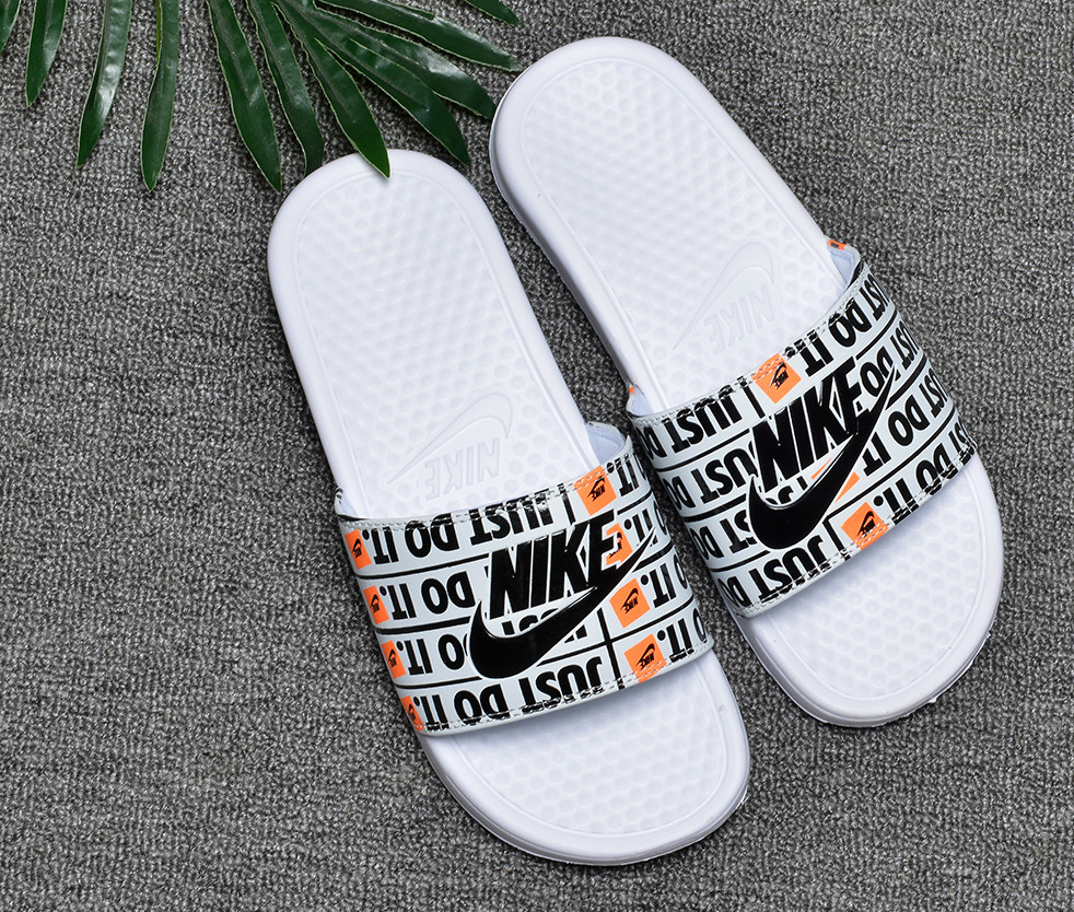 Sandales Nike [M. 2]