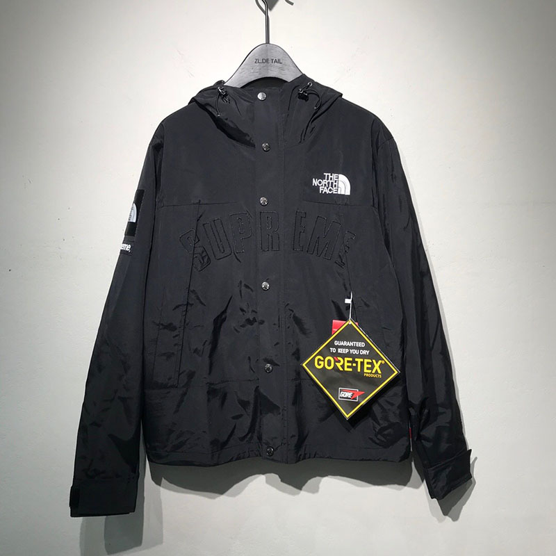 Veste zippé à capuche SUPREME x THE NORTH FACE