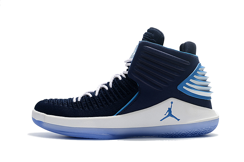 JORDAN 32 [H. 7]