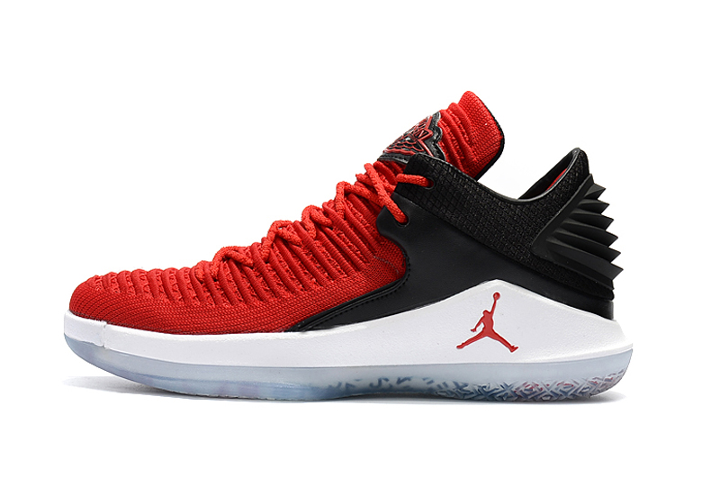 JORDAN 32 [H. 1]