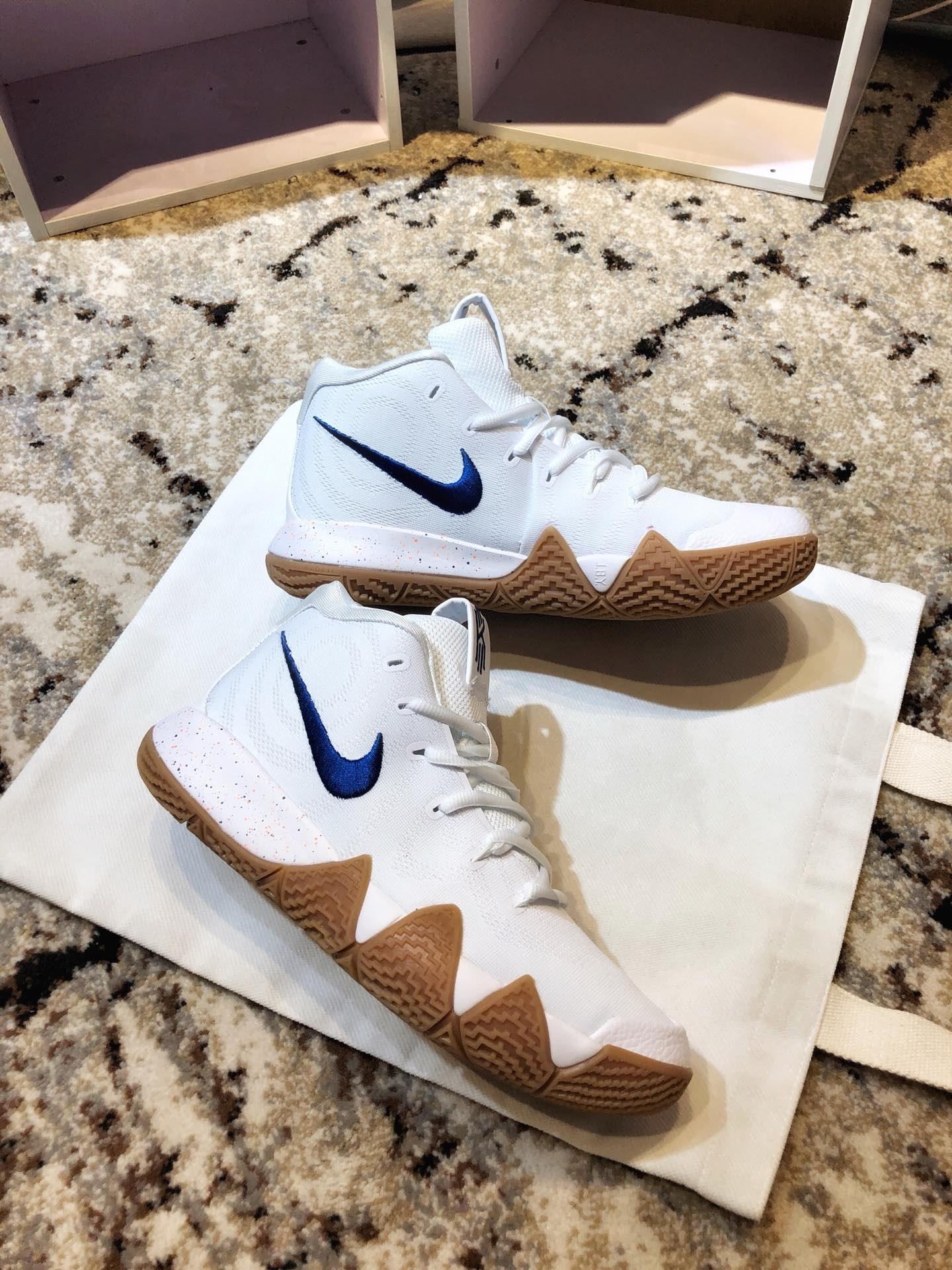 KYRIE 4 [M. 1]