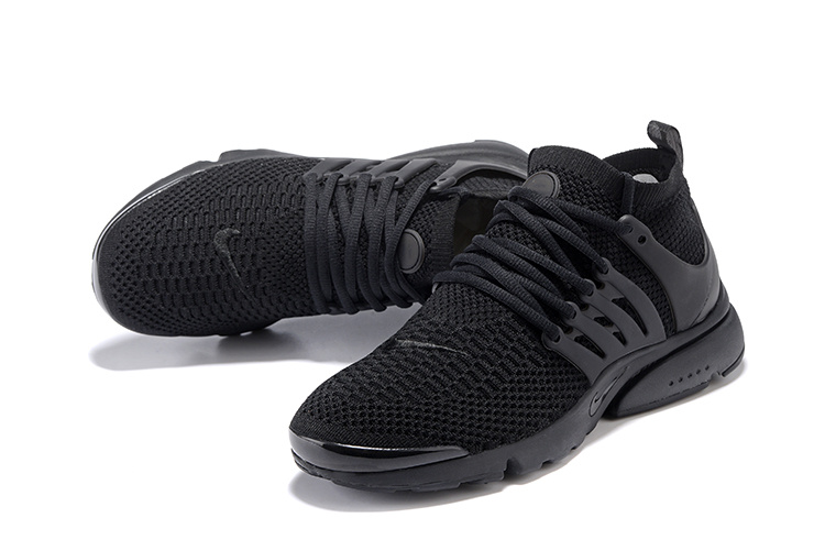 NIKE AIR PRESTO ULTRA FLYKNIT [R. 7]