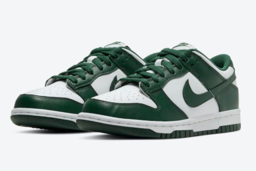 Nike Dunk Low 'Team Green'