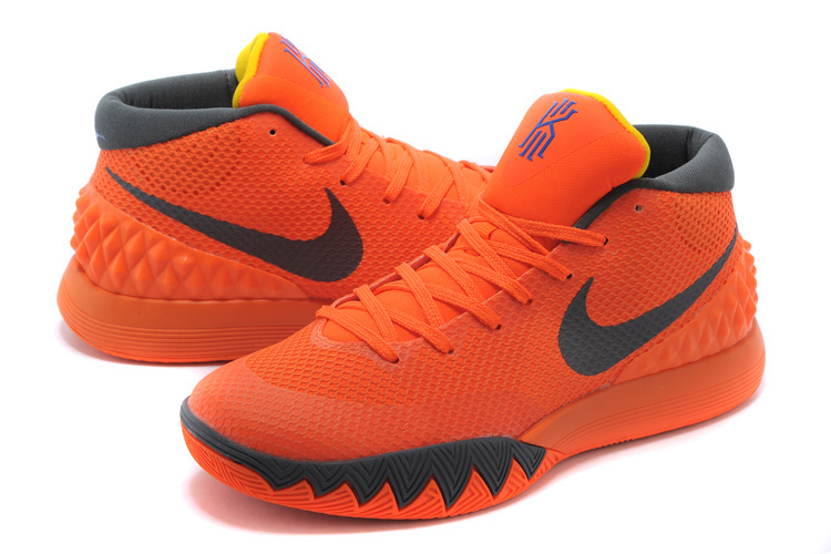 KYRIE 1 [M. 3]