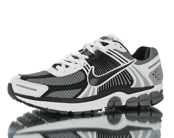 Nike Zoom Vomero 5 SE SP [M. 2]