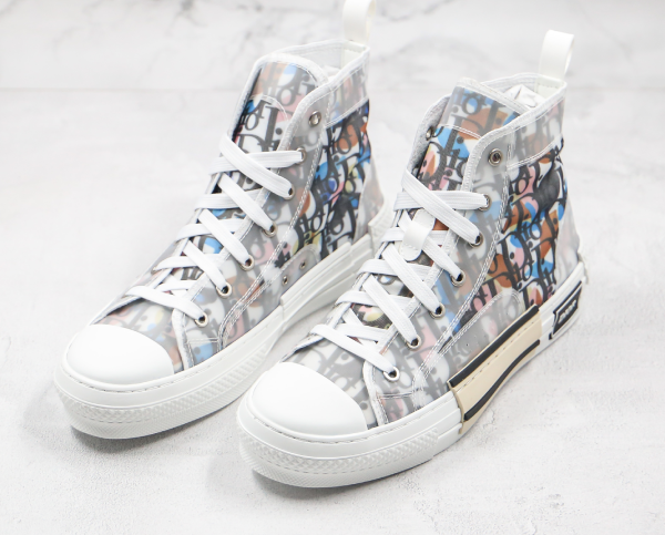 DIOR High-Top Sneakers [M. 4]