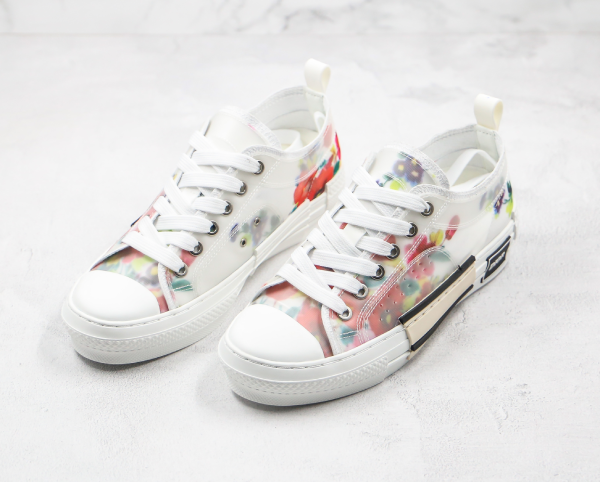 DIOR Low-Top Sneakers [M. 3]