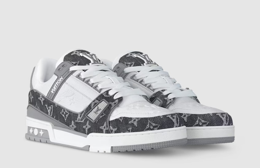 Louis Vuitton Trainer [M. 11]