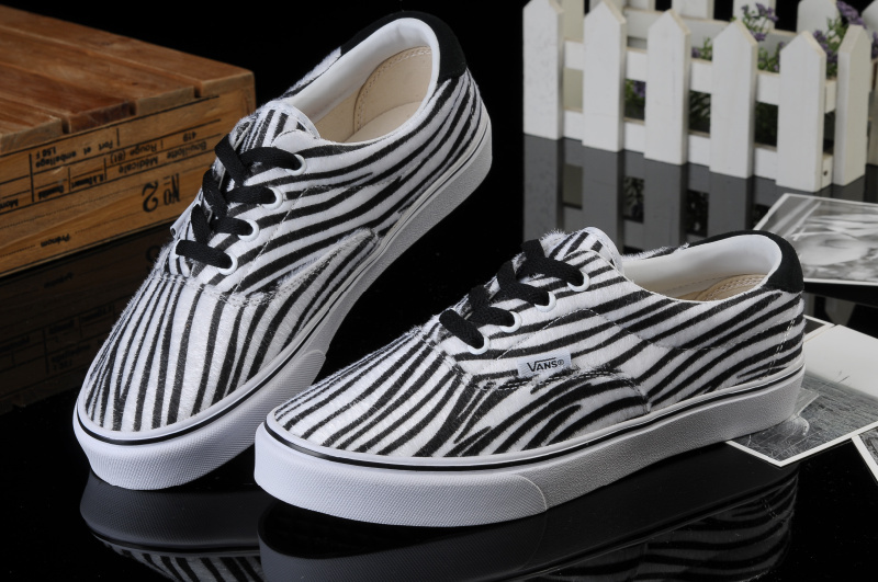 Vans Authentic [M. 09]