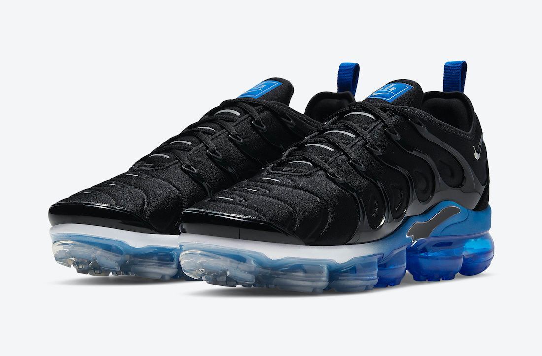 AIR VAPORMAX PLUS [M. 18]