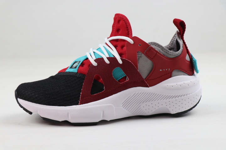 Nike Air Huarache Type [M. 4]