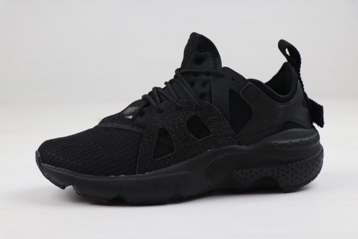 Nike Air Huarache Type [M. 2]